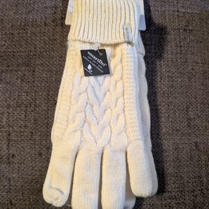 Isotoner Ivory Cable Knit Gloves